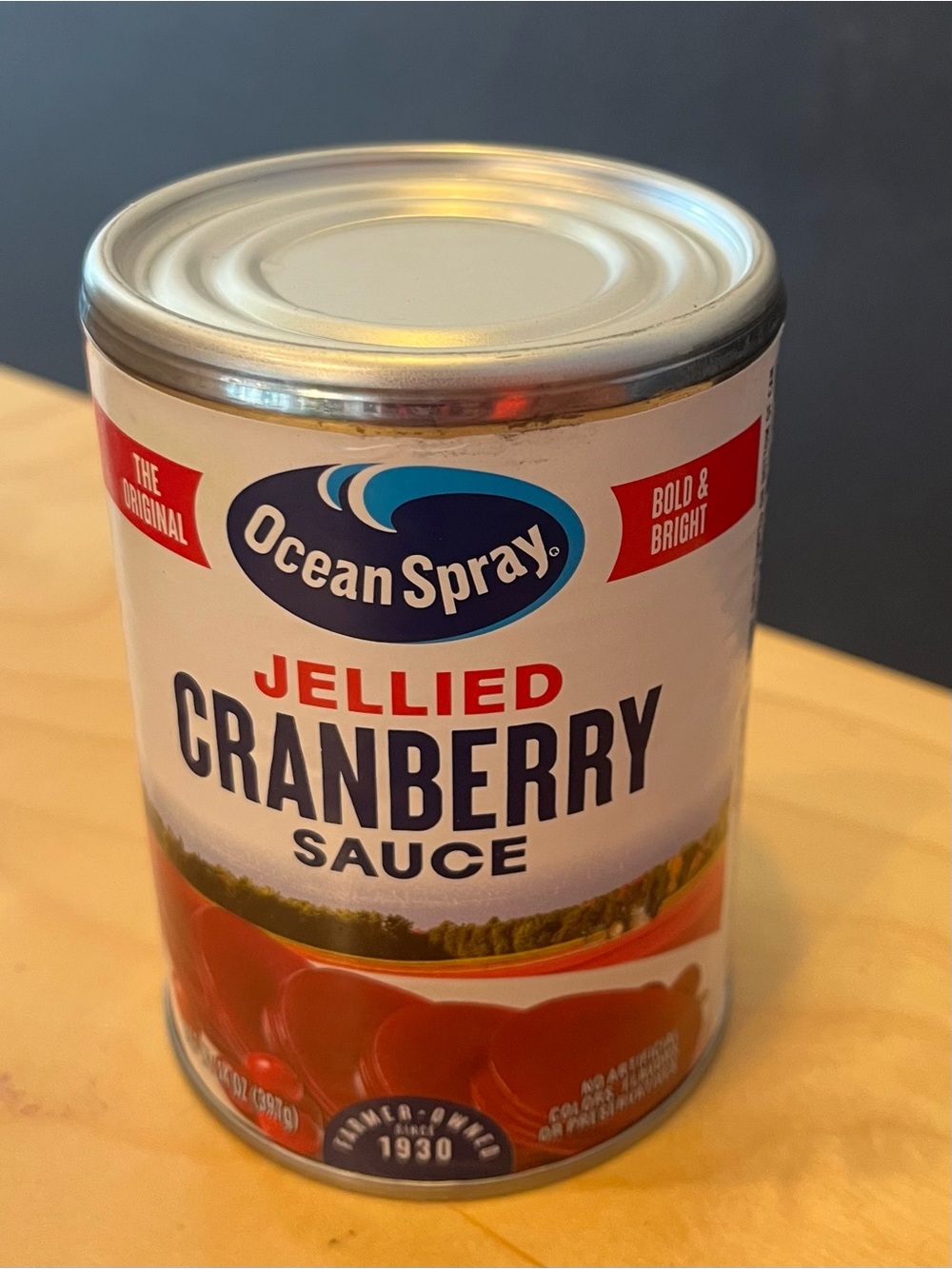 Jellied Cranberry Sauce - Red